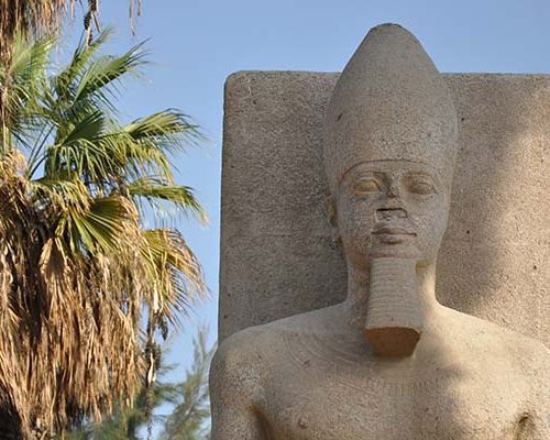 Memphis Garden statues