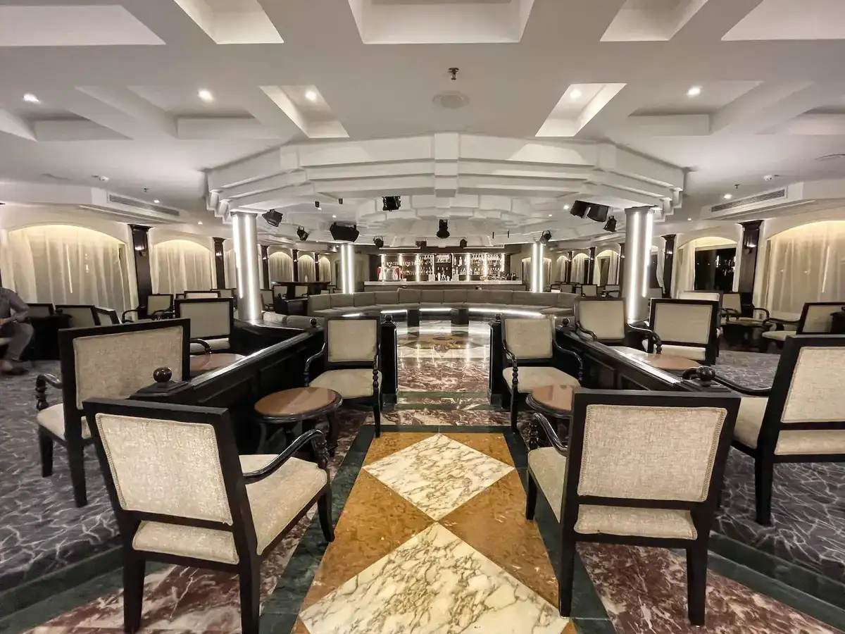 royal-beau-rivage-buffet-breakfast-service