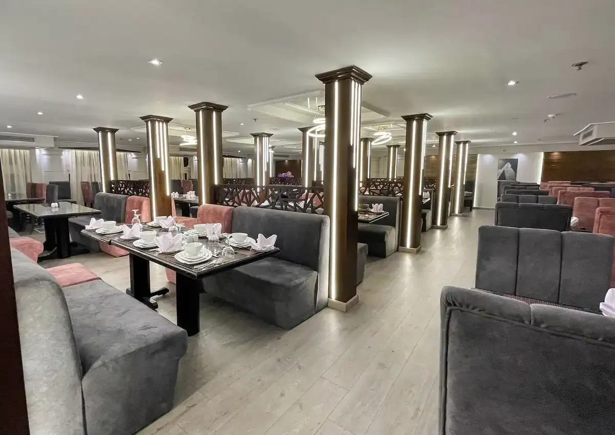 royal-beau-rivage-restaurant-dining-hall